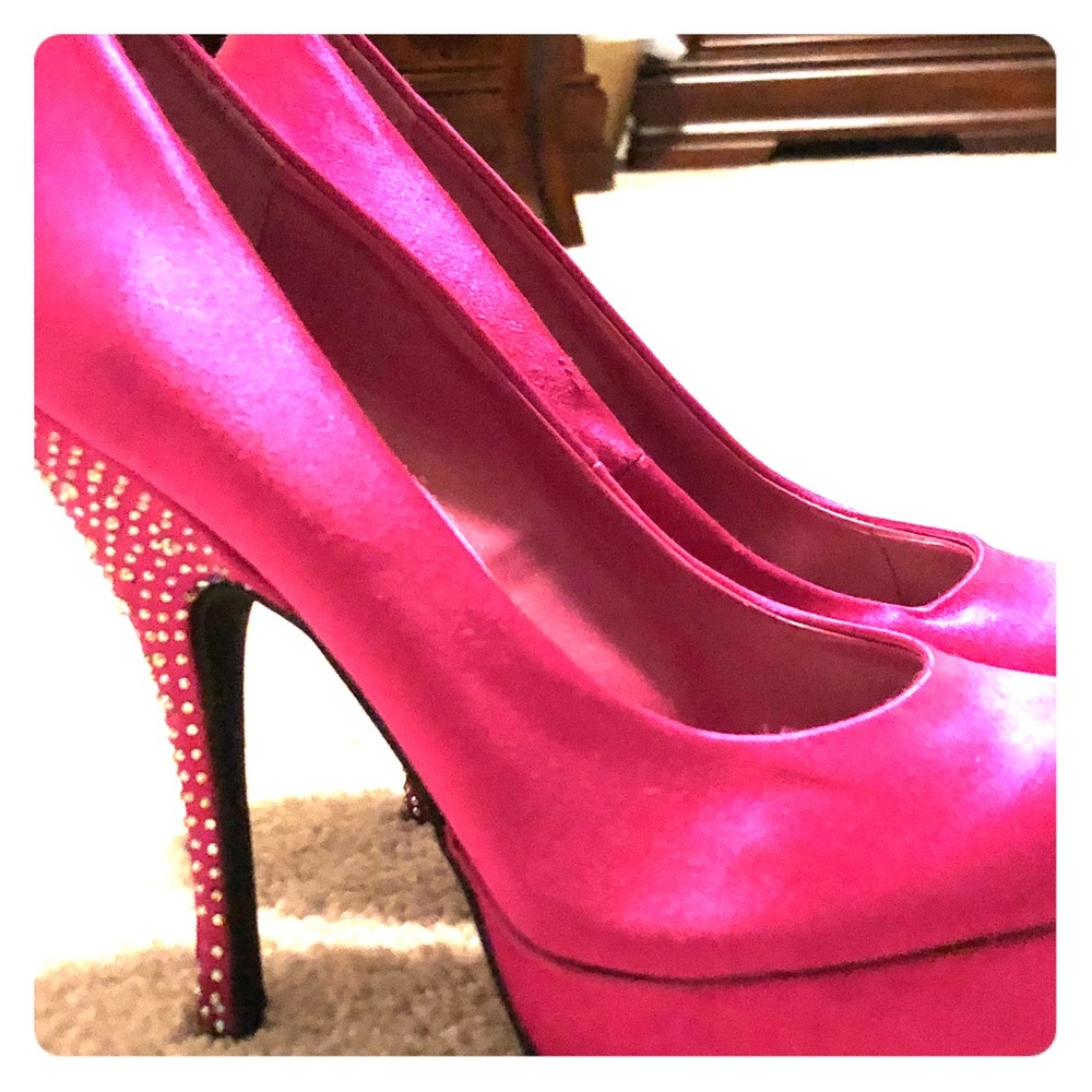 BAKERS satin pumps